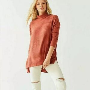 Urban Outfitters Out From Under Iona‎ Ribbed Tunic Turtle Neck Orange Sz L
